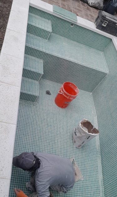 Reparación de Piscinas en Zona Norte Buenos Aires. Expertos en reparación de piletas de hormigón, de