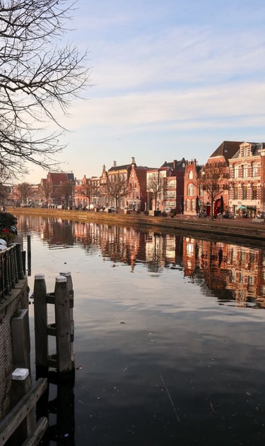  haarlem-sponda-del-fiume-spaarne