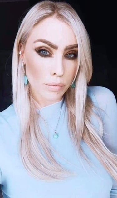 Loraine Berriman, Founder of The Fitness Edit and Certified International Personal Trainer.