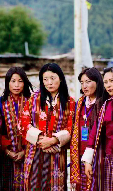 Bhutanese-women-folk-dancers-at-Jambay-Lhakhang-Drub-Festival