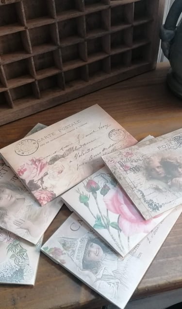 Envie d'offrir, de faire plaisir. Pensez aux cartes cadeaux personnalisables