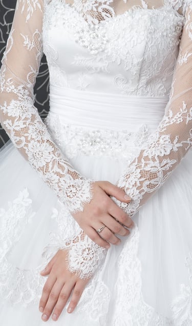 Fatih Berhem Gelinlik, İstanbul Fatih'te hayallerinizdeki gelinliği sunar.