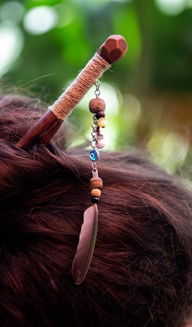 Palo de madera para el pelo