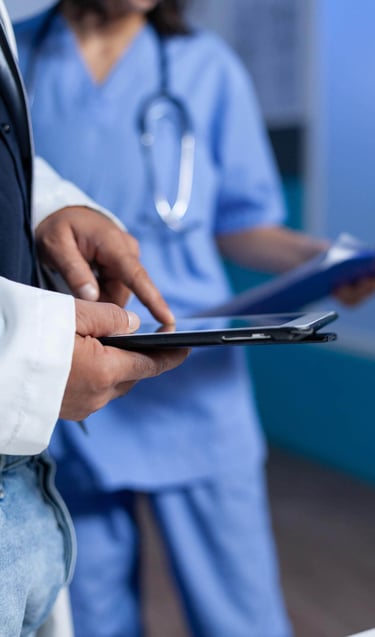 English-speaking doctor in Murcia providing healthcare with Allianz health insurance