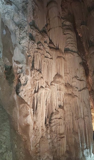 thailand krabi railay diamond cave
