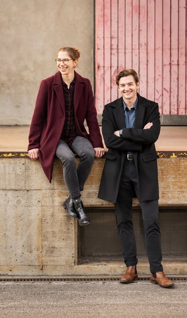 you see a woman and a man the founders of fotografie-akademie