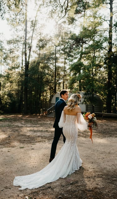 happy couple who received wedding coordination from wedding rescue co.