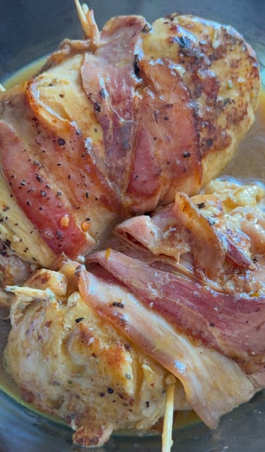 Cordon bleu Salsa de maracuyá picante (combinación entre jalapeño y ají peruano)