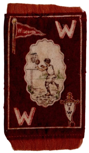 Wisconsin Vintage B33 College Basketball Felt