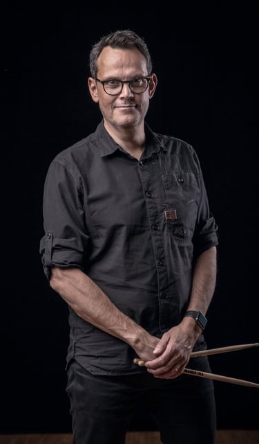 Mats "Mini" Hällnäs, Trummis i bandet Rock N roll Machine som var Ted Gärdestads sista kompband.