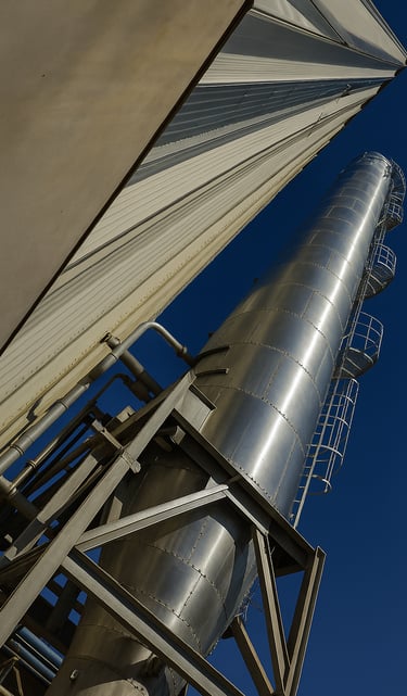 Montagem industrial eletromecânica do SSP Polymetrix.