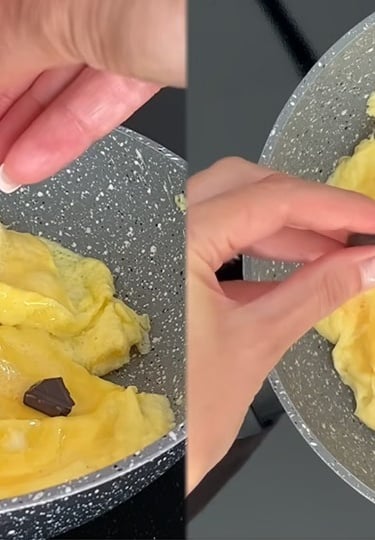A fine cottura spezzetta un quadratino di cioccolato fondente così da farlo sciogliere