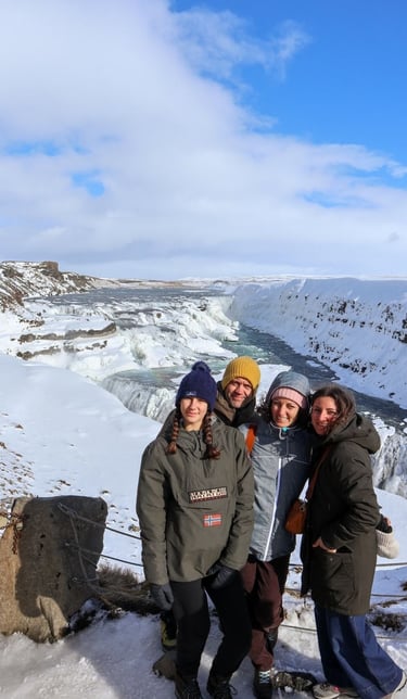 gullfoss-family
