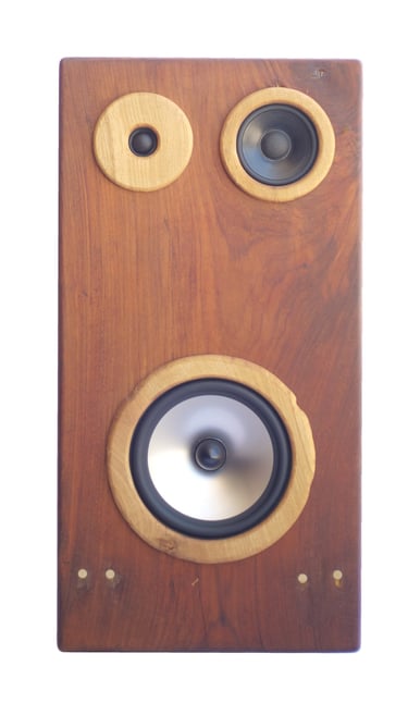 Fölkel Audio Constellation hi-fi speaker right speaker front perspective