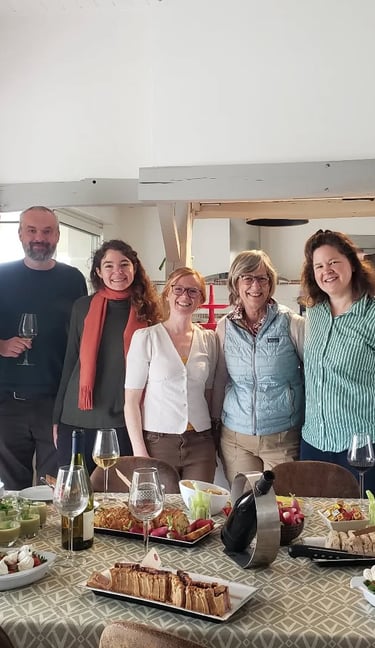 Americans Expat students with Clem PARIS