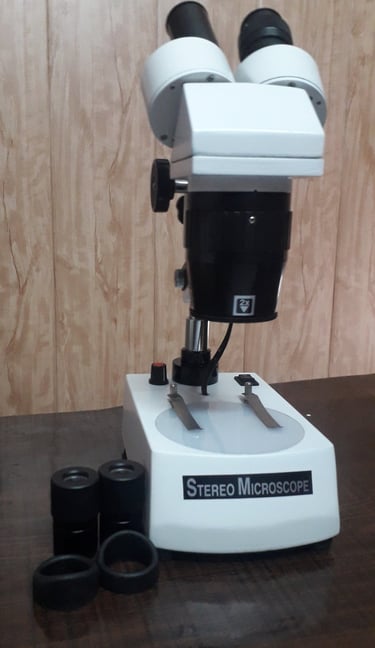 stereo-binocular-microscope