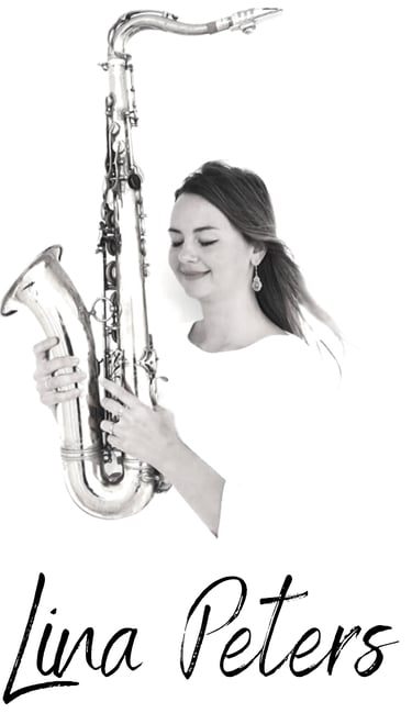 Lina Peters, saxofonista profissional para casamentos em Portugal