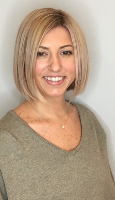 Haircut blonde Siren client.
