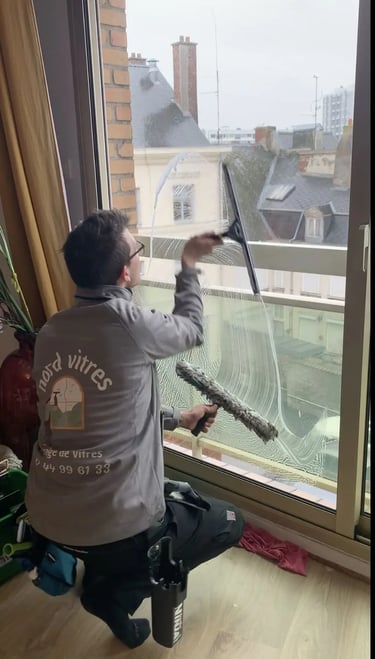 Claude Bac nettoyeur de vitre à Valenciennes