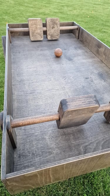 Medinis stalo futbolas renginiams ir šventėms | Didžiausias lauko žaidimų pasirinkimas Šiauliuose