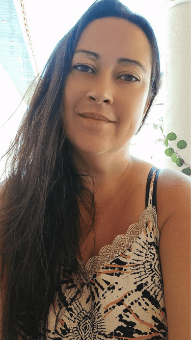 Présentation de la responsable Clé en main solutions - accède au Curriculum vitae