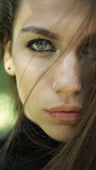 https://www.freepik.es/foto-gratis/primer-plano-mujer-preciosa_883440.htm#fromView=search&page=1&pos