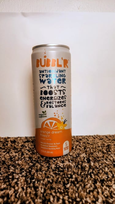 A can of Orange Dream Freez'r Bubbl'r drink