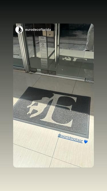 Felpudo personalizado con logo bazar E