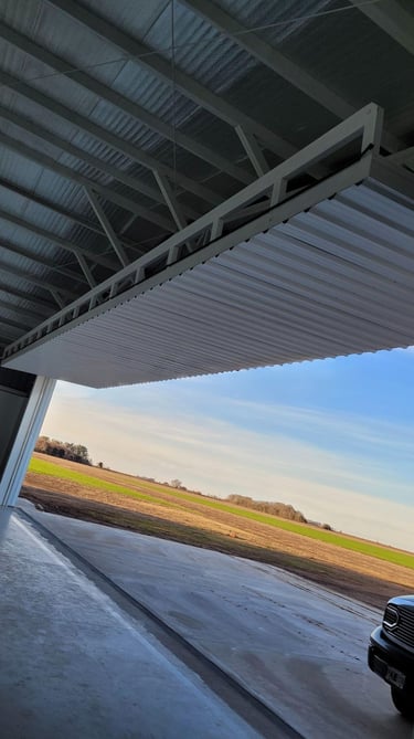 Hangar Levadizo Articulado