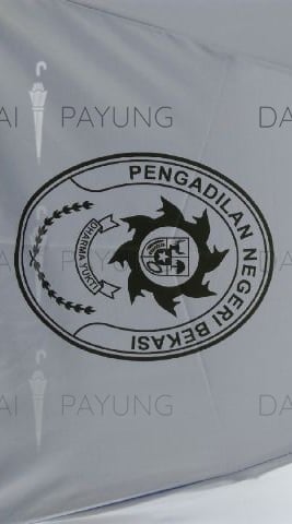Payung promosi polos lipat silver biru pengadilan negeri bekasi