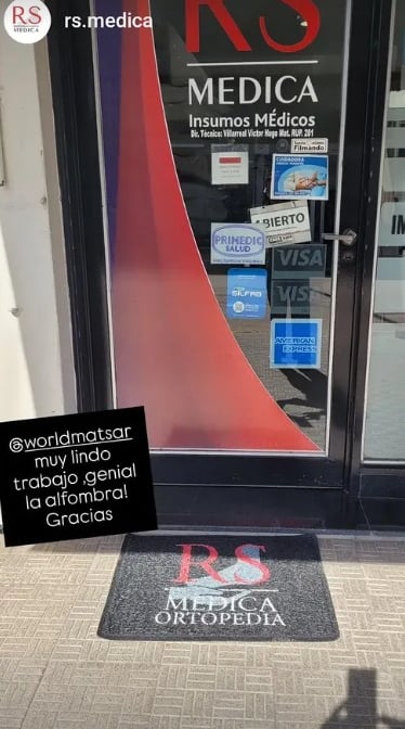 Felpudo personalizado con logo centro medico rs