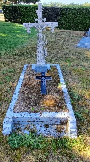 Tombe à restaurer Sepulture 49