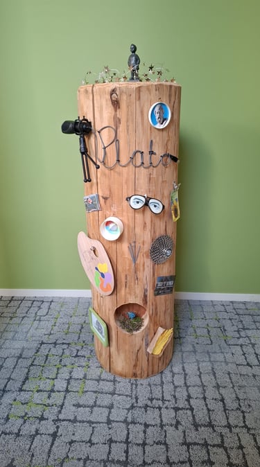 Onze totempaal: het verhaal van Plato