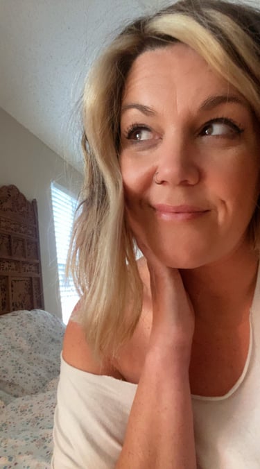 Meet Jenn - Spiritual Life Coach and Intuitive Guide