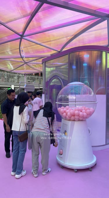 sewa mesin gachapon / gacha jumbo white jakarta
