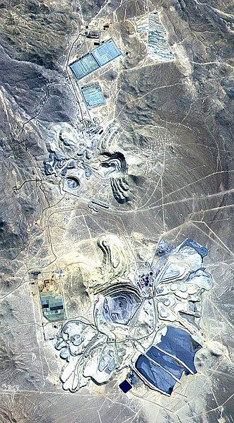 Photo satellitaire de la mine de cuivre d'Escondida dans le désert d'Atacama au Chili