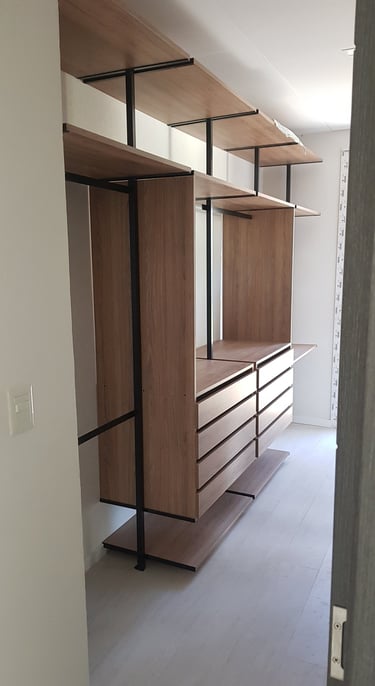vestidor en hierro y melamina touch