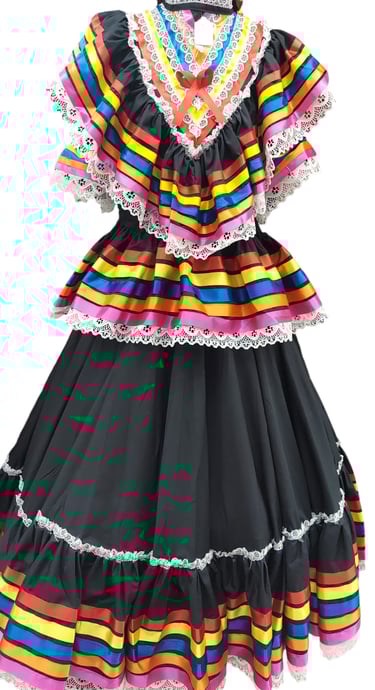 Authentic Mexican folklorico accessories peinetas moños Tradiciones Norma Phoenix AZ