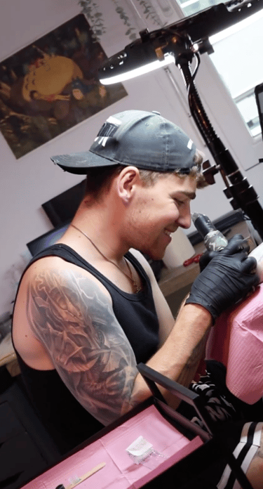 Visimonstudio tattoo