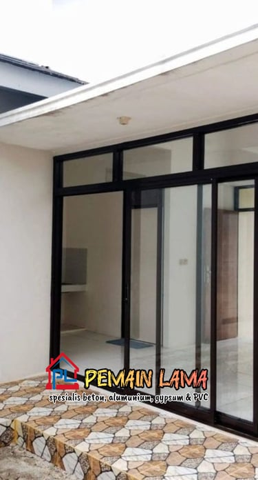 jasa-pasang-kusen-aluminium-lumajang.jpg