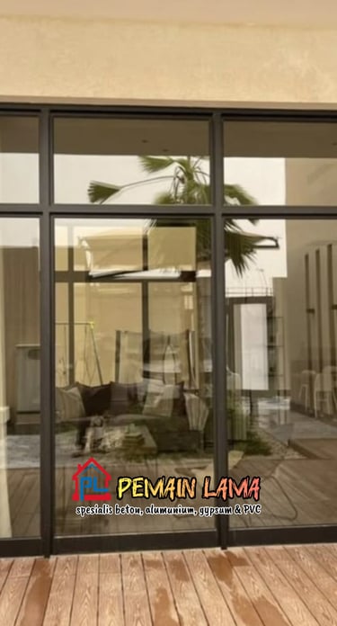 sekat-ruangan-kaca-lumajang.jpg
