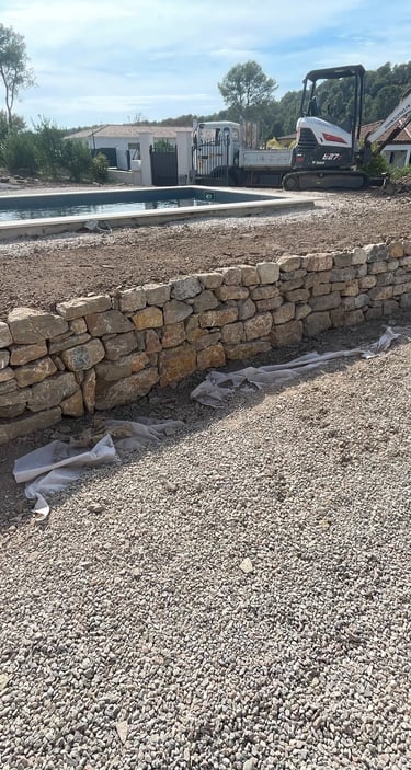 fondations de murs par EGPR à La londe