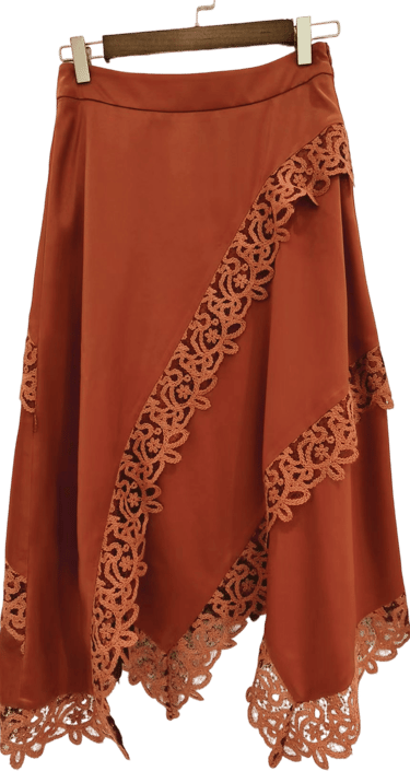 a kirt with a lace trimming