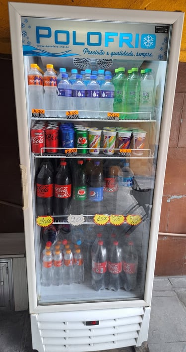 coca-cola, guaravita, água com e sem gás, água tônica, guaraná