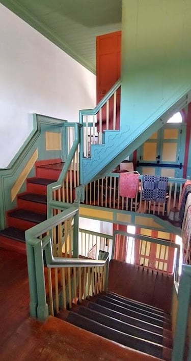Chatsworth, GA - Cherokee Chief Vann's home, floating 3 story staircase 