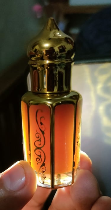 Oud Oil Kalimantan