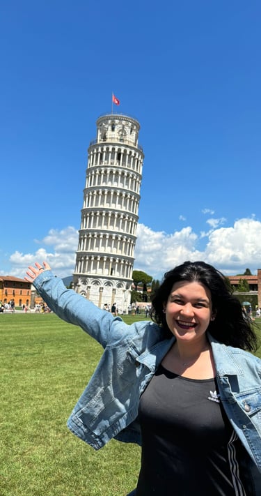 Prof. Lorien Apicella de Italiano clase en Pisa, Italia