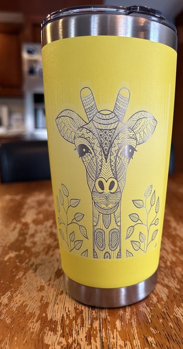 laser engraved drink tumbler with giraffe