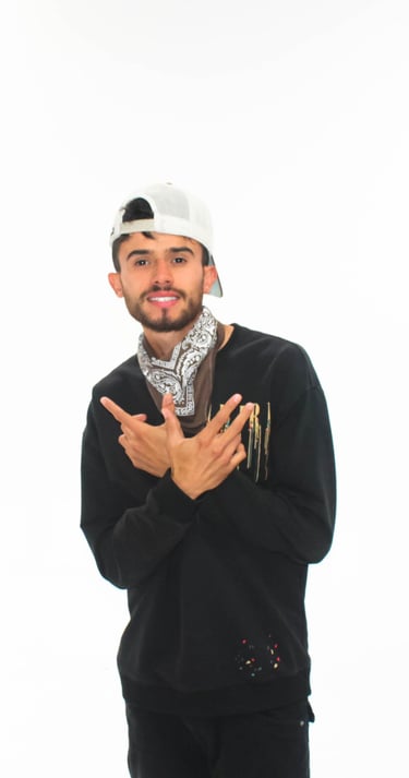 Foto del Diseñador Gráfico Santiago Rincón Murillo. Profesional en Diseño Santiago Rincón Murillo.