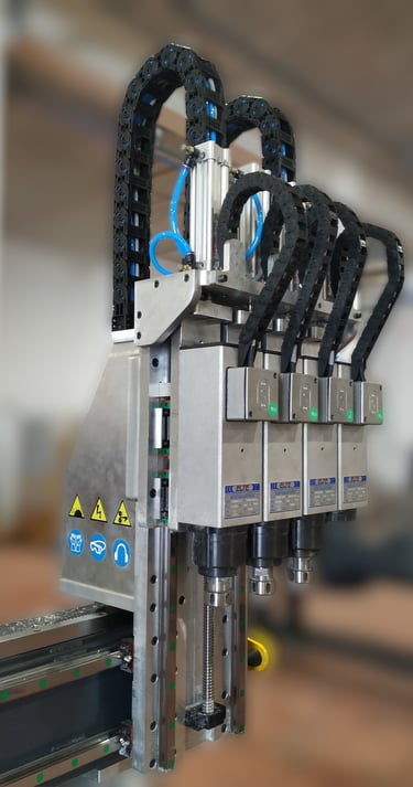 Máquina CNC de 4 cabezales